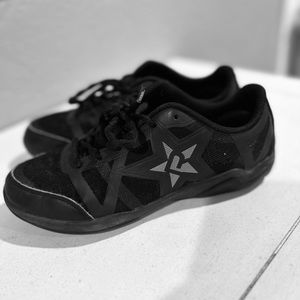 Rebel Cheer Shoes Size Women’s 6